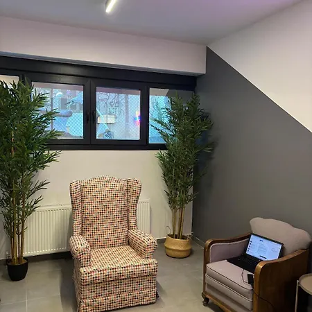 Rock N Roll Apartment, Downtown Apartment *
