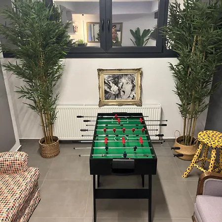 Rock N Roll Apartment, Downtown Apartment