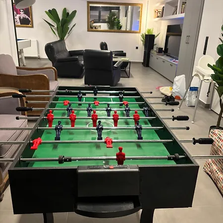 Rock N Roll Apartment, Downtown Apartment *
